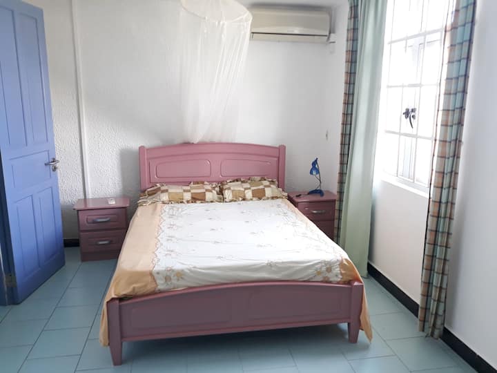 غرفة النوم 2