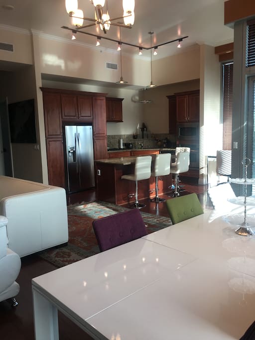 Full kitchen with open lay out