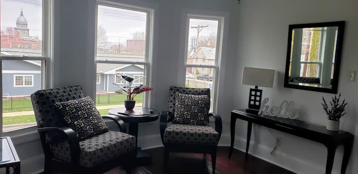 Capital Loft-newly Renovated Studio-downtown View - Springfield, IL