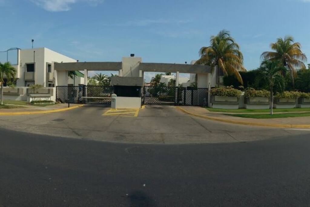 Entrada Principal