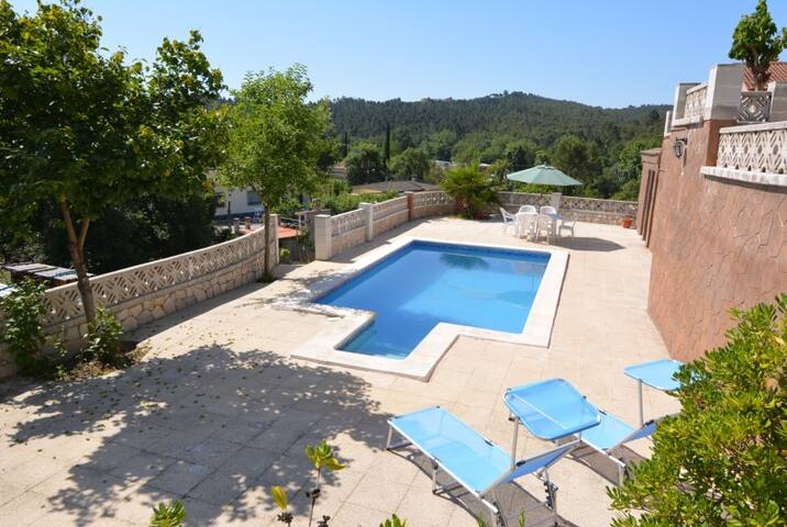 Club Villamar – Poppy gallery image 3