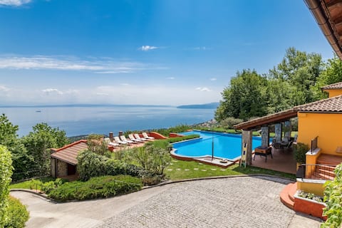 Top Airbnb: Peace of Mind - 3 in Poljane