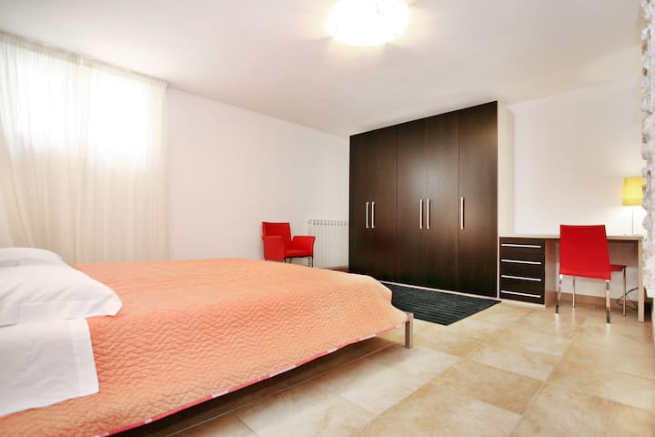 Una habitación doble