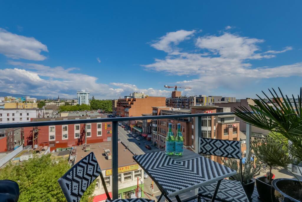 Penthouse City views