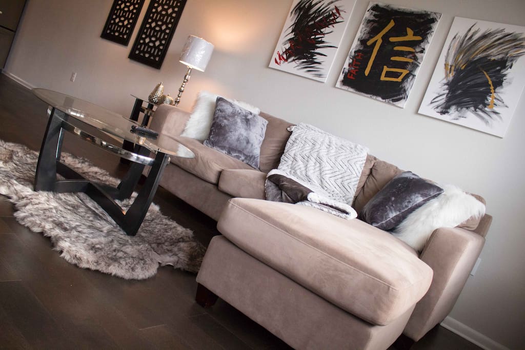 Luxury Living Room Area - Comfy Couch, Pillows, and Throw Blanket