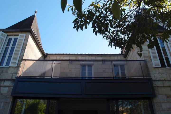 GRANDE MAISON BORDEAUX AVEC PISCINE gallery image 2