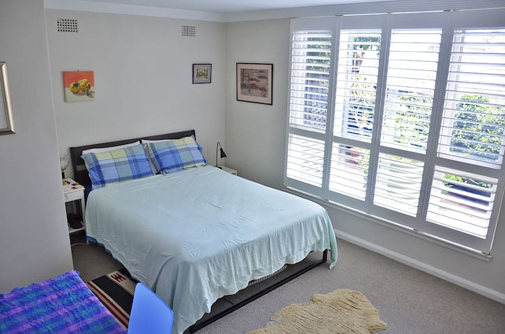 Relax in Longueville B&B