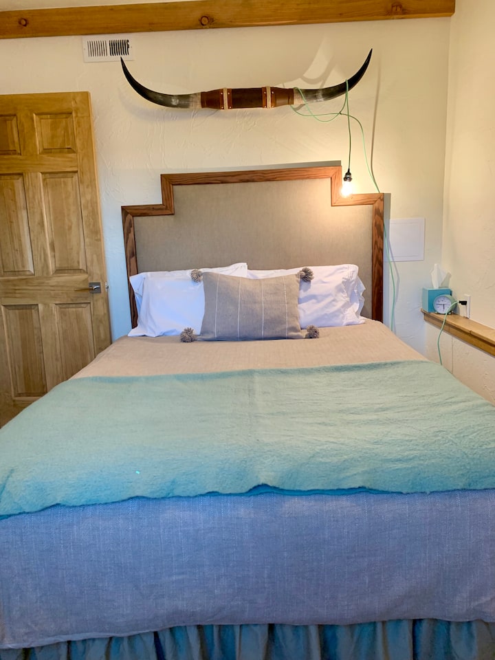 легло с южно изложение на долния етаж с двойно легло