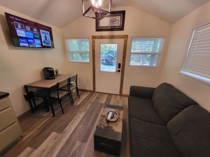 Little Cabin In The Woods - Missouri