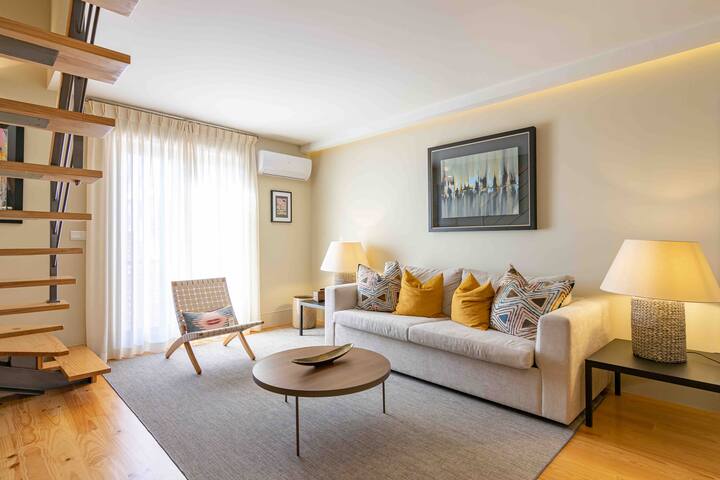 Penthouse Duplex with A/C @ Flores-Unesco Heritage gallery image 2