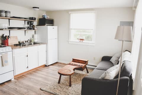 Captain's Quarters: Waterfront, Marina Access