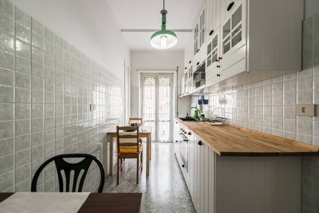 Cucina vista dall'entrata