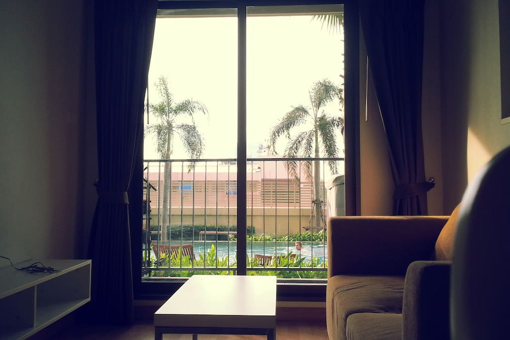 Start with pool side living room.