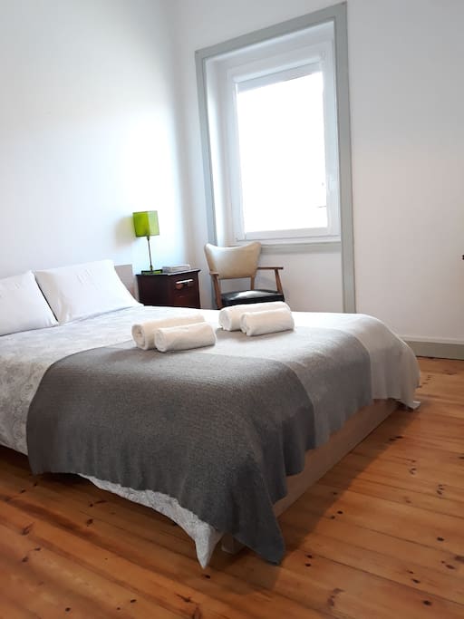 Bed room 1