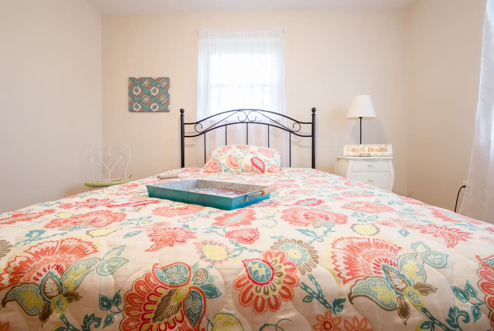 Queen bed