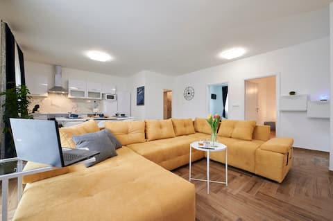 Successful Airbnb property: New 4* Apartment Zoa in Trogir in Grad Trogir