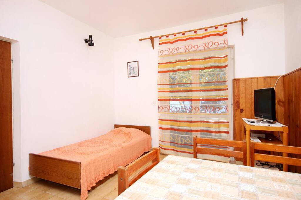 Living room, Surface: 8 m²