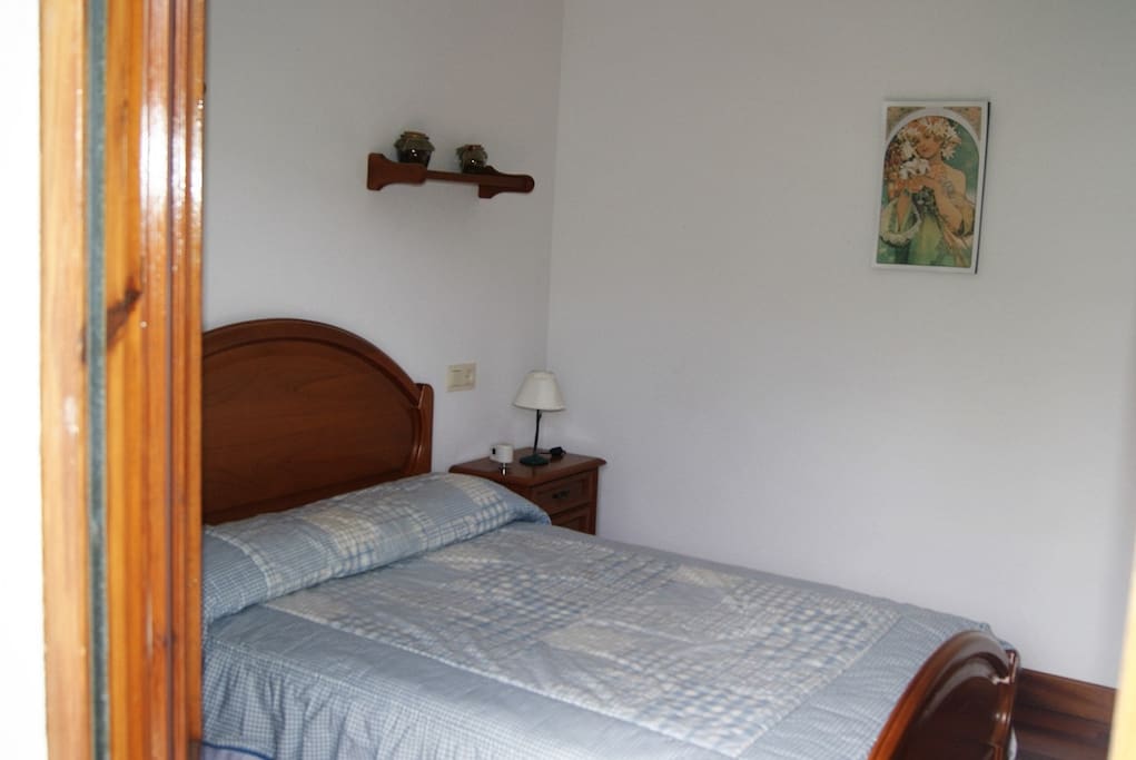 Dormitorio 1 cama 1:35