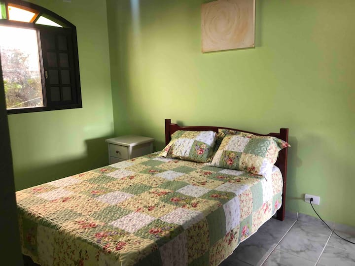 غرفة النوم 1