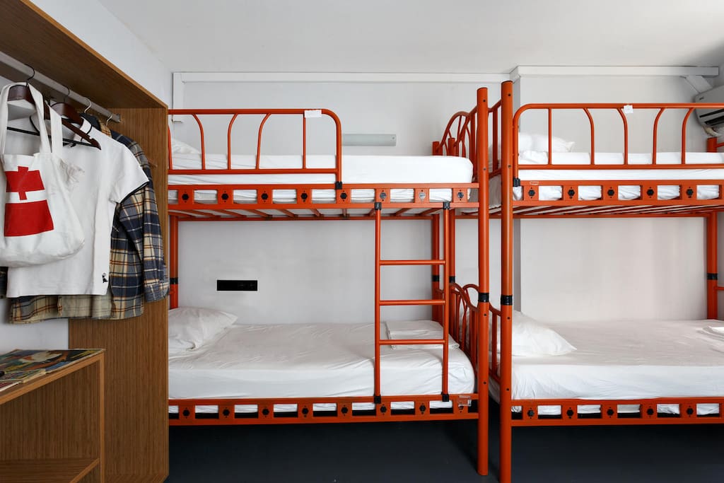 4 Bed Female Ensuite Dorm