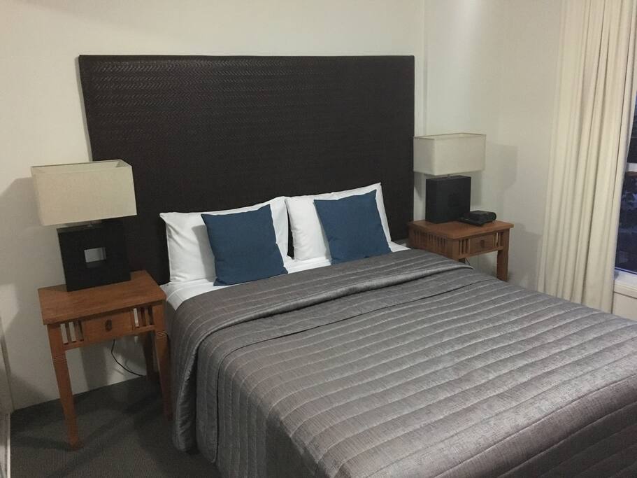 King size bed
