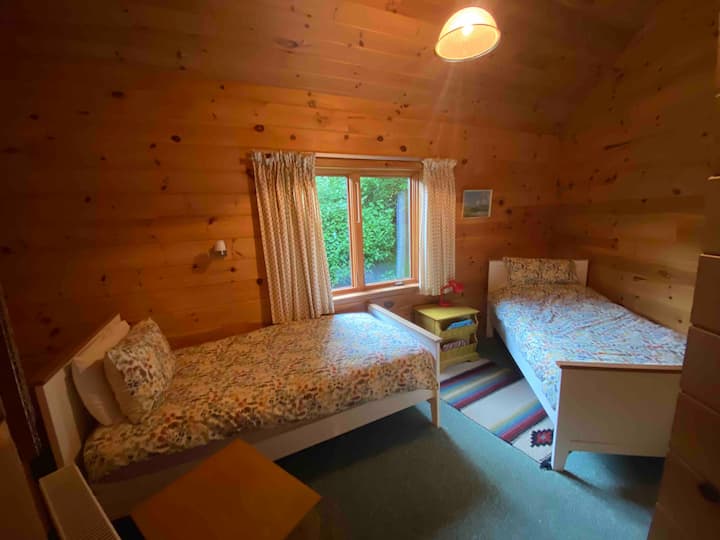 საძინებელი 2