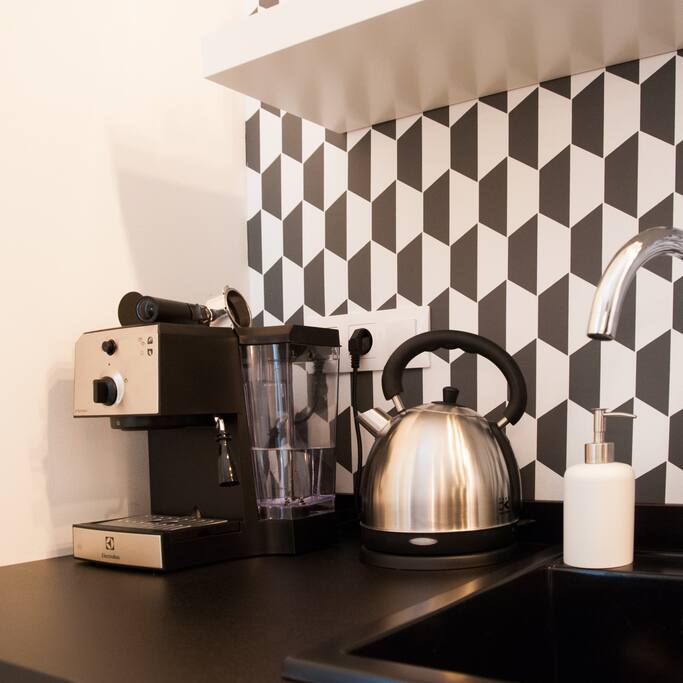 Ekspres do kawy - przyjaciel poranków/Coffee machine - a friend of mornings