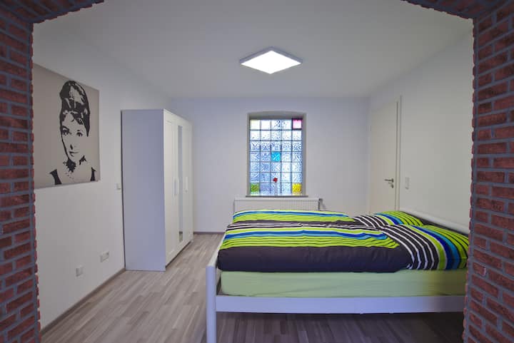 חדר 1 (קומת קרקע)