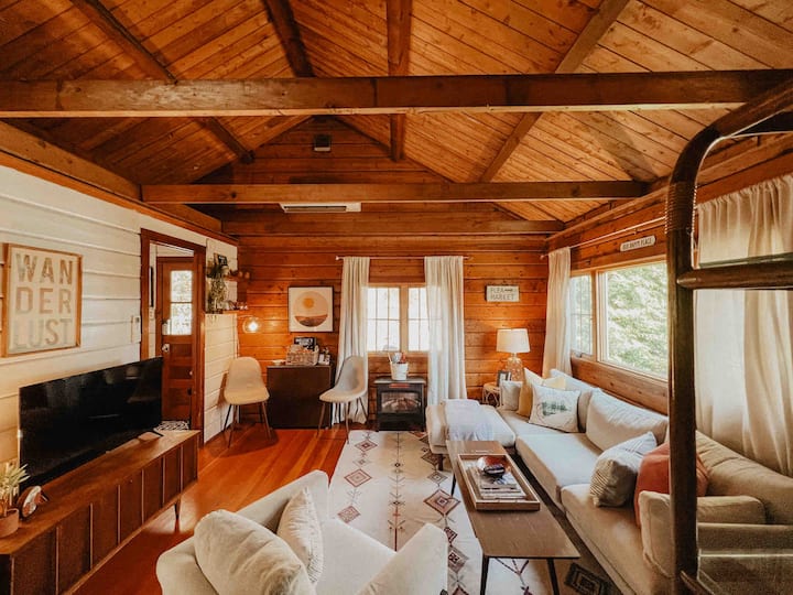 Bear Mountain Cabin Vacation Rentals - Highlands, NY | Airbnb