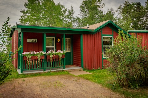 Croftville Road Cottages #2. On Lake Superior.