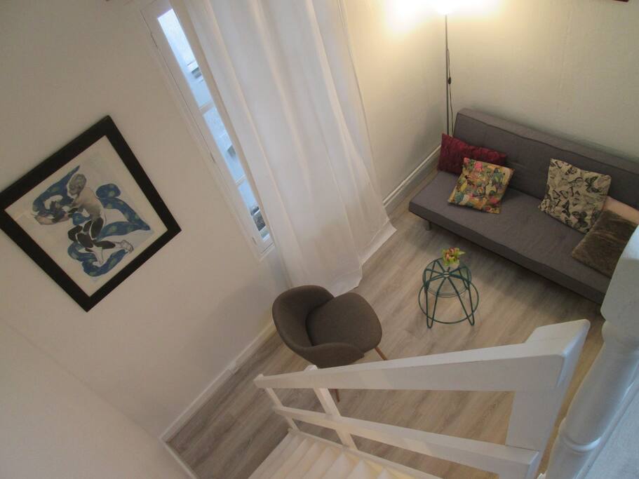 View from the bedroom/ Vue de la mezzanine!