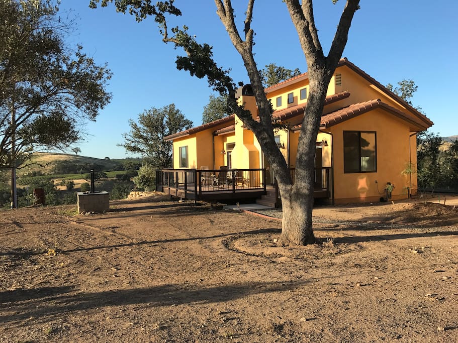 Notice the wood burning Santa Maria BBQ in the front!