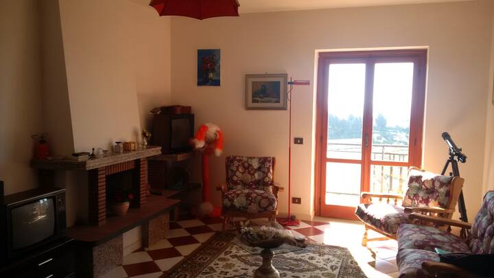 App/villa Avec Vue En Colline - Sellia Marina