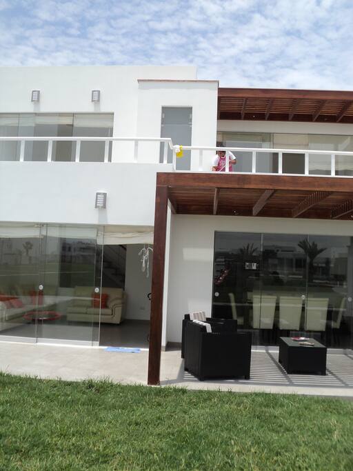 fachada de la casa