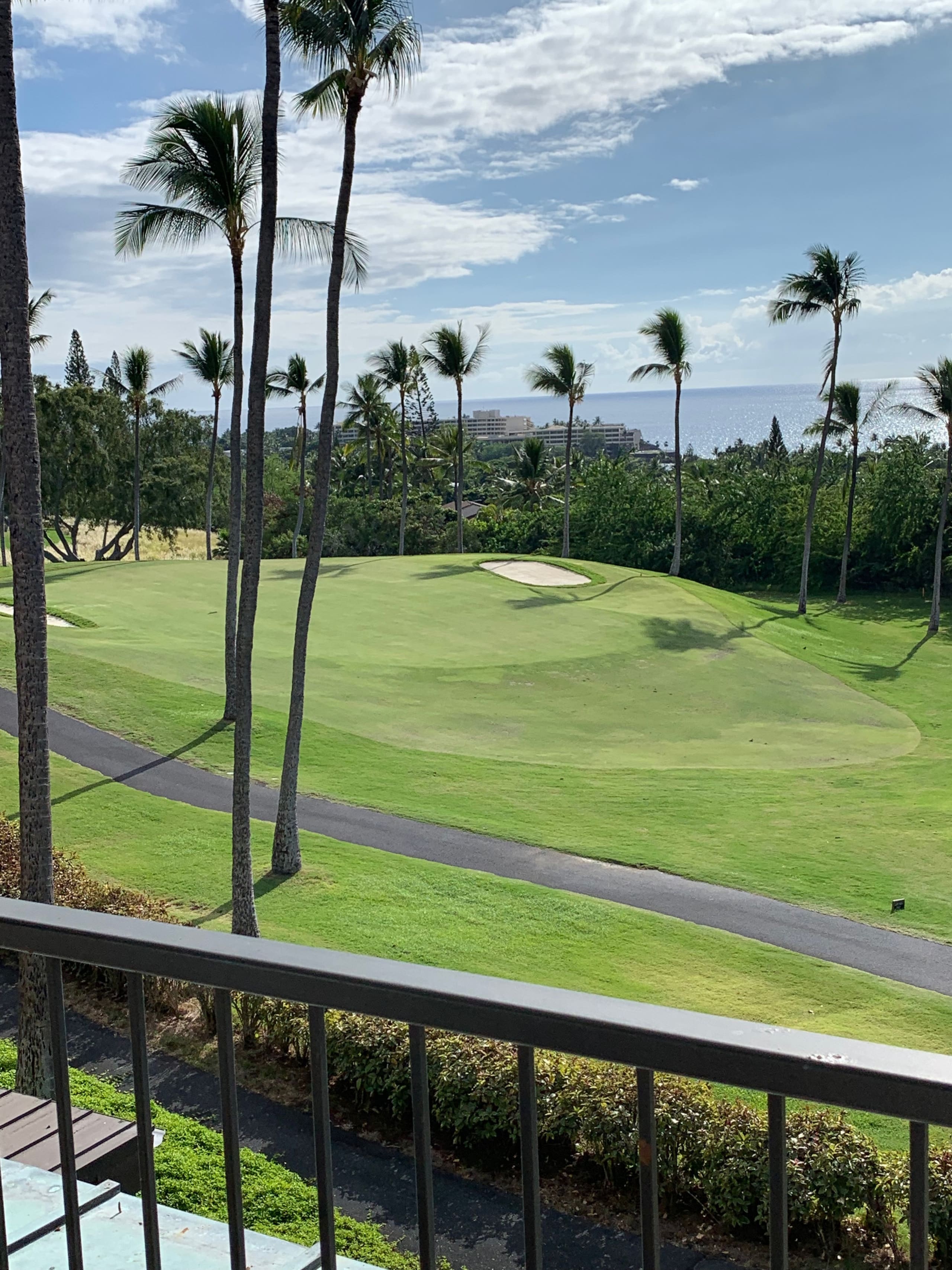 Condo in Kailua-Kona · ★4.96 · 3 bedrooms · 4 beds · 3 baths - Image 19