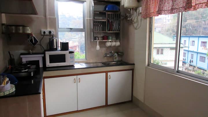 The Homestead Studio Apartment_ Maximum 4 Guests - Shillong