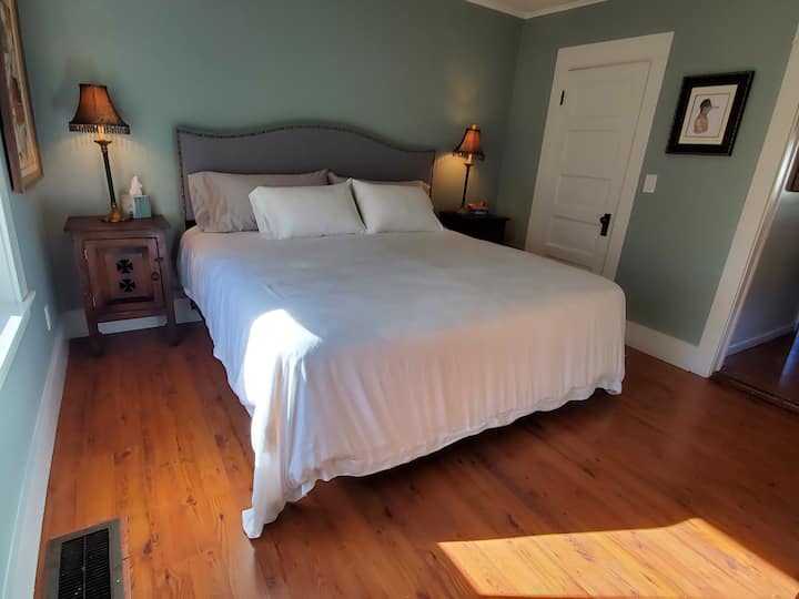 1914 Room