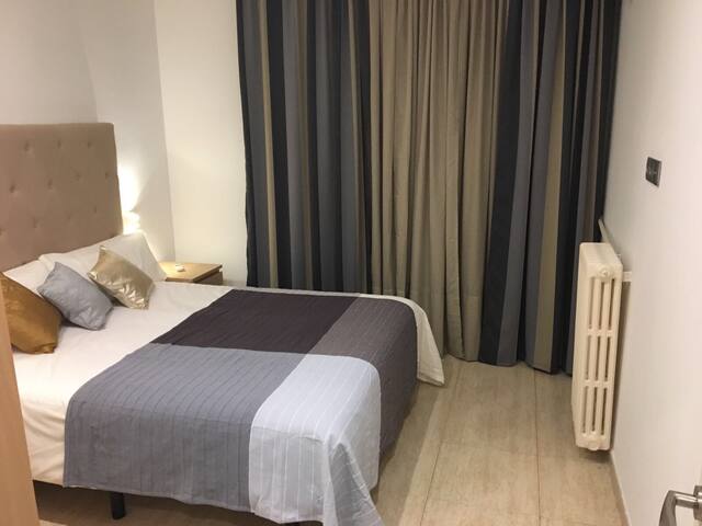 Autèntic Eixample CLXV gallery image 5