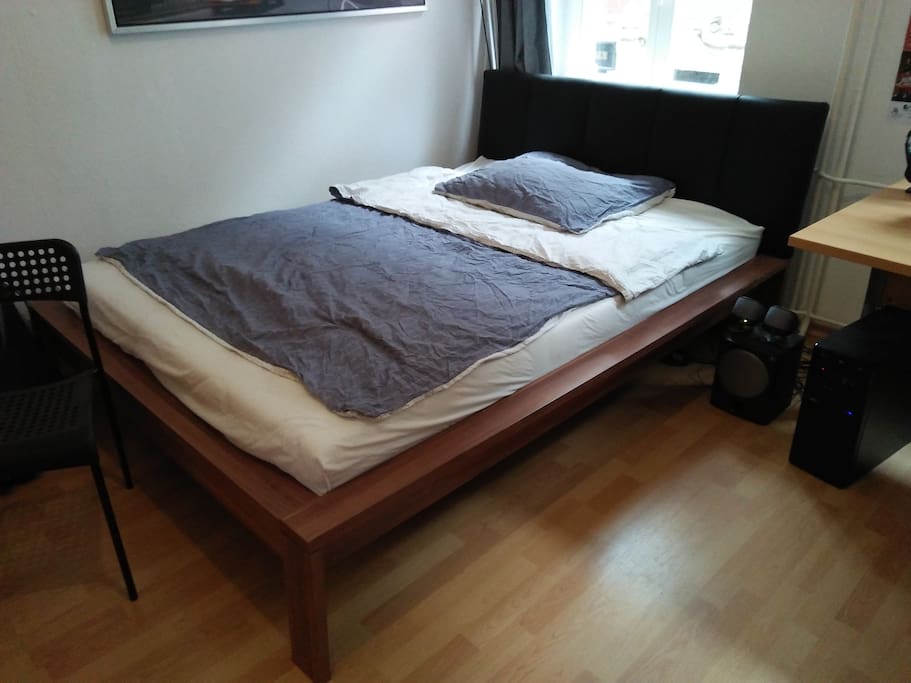 Das Bett