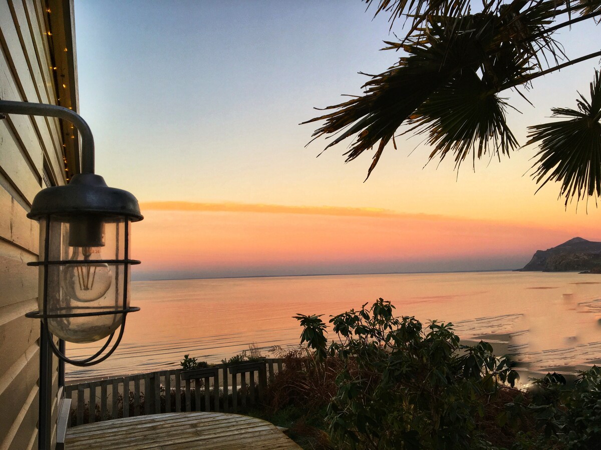 Unique Beach House Stunning Views Luxurious Houses for Rent in