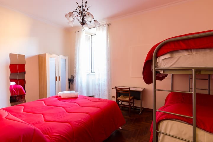 Suite Quadrupla con Wi-Fi Roma Termini - Appartamenti in affitto a Roma,  Lazio, Italia