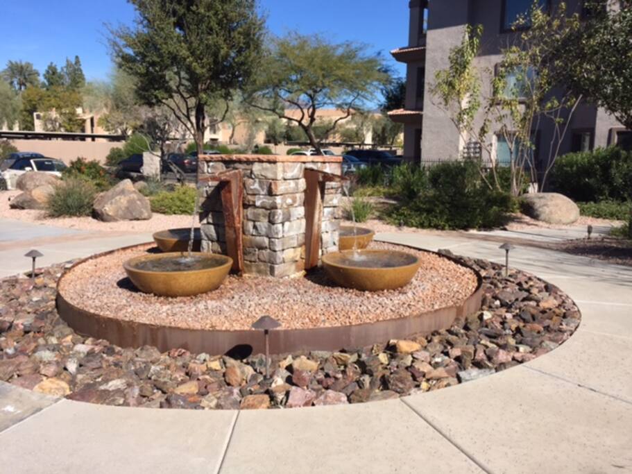 Bella Vista entry (gated community).