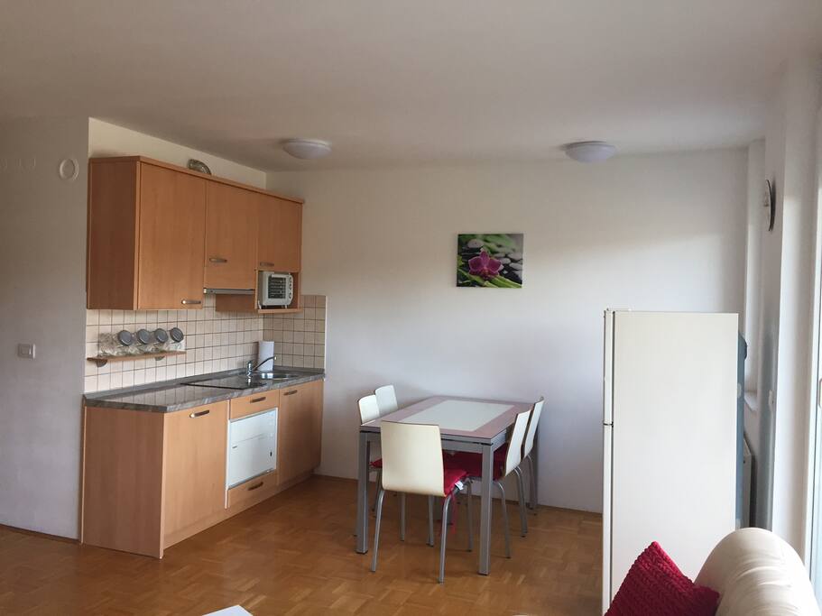 Kitchen with dinningroom