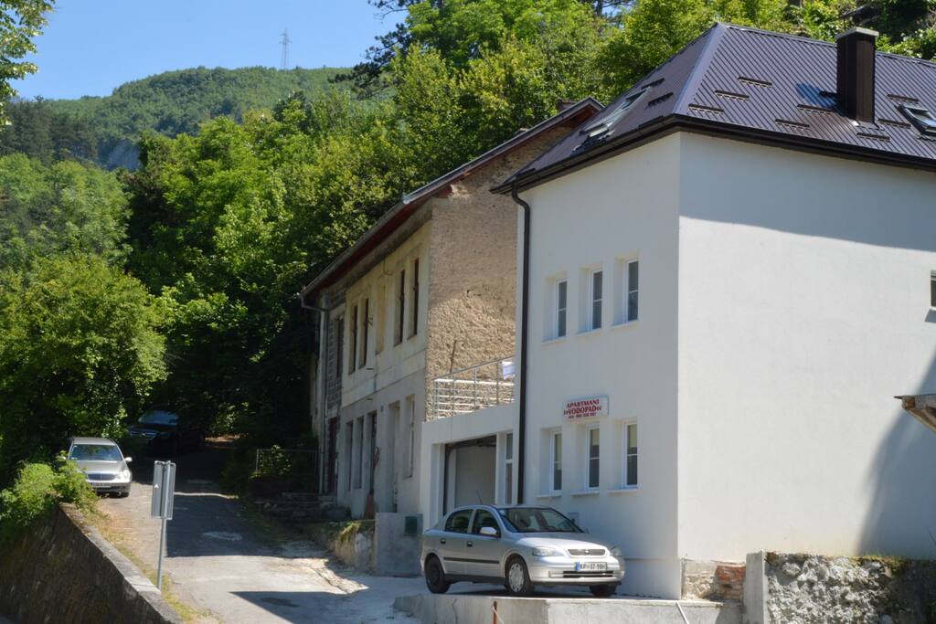building/zgrada