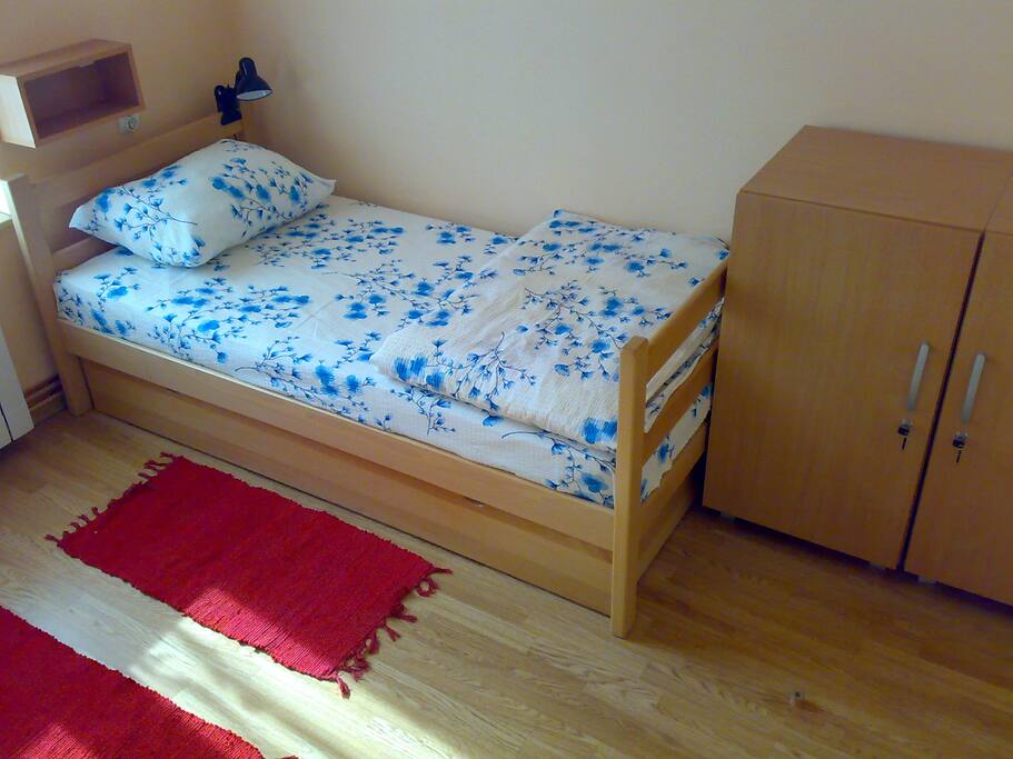 www.hostelm.net - Twin Room