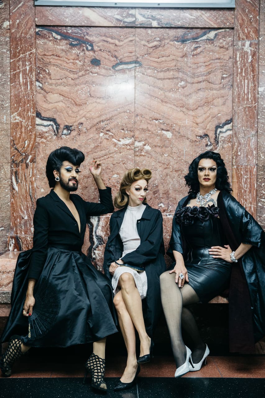 Dress Up in Drag Airbnb