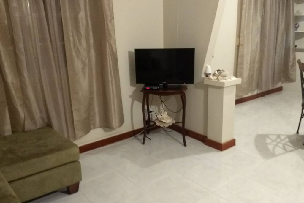 Living room 2