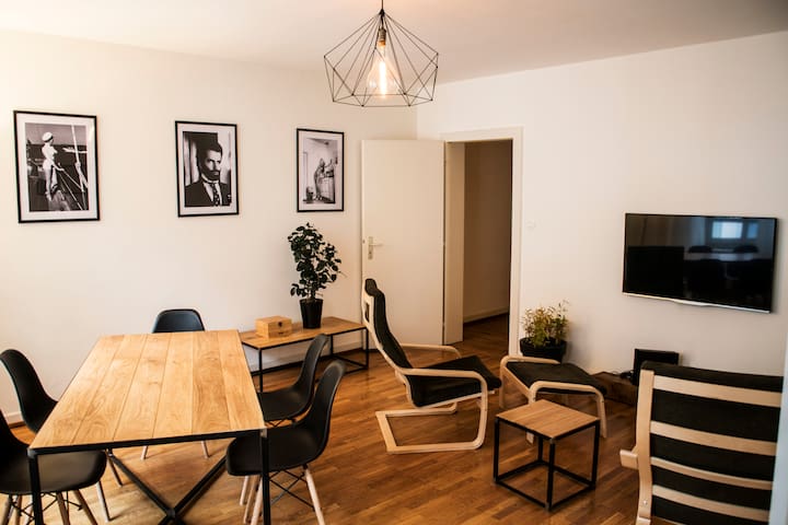 HYPER CENTER - Large double room