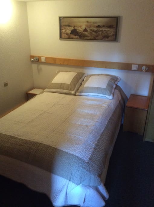 Chambre lit double