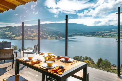 SPECTACULAR HOUSE IN THE SISGA WITH JACUZZI AND VIEWS